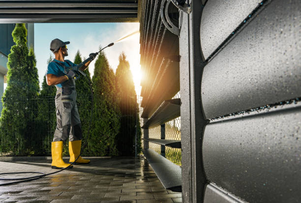 Best Deck Pressure Washing  in Warren, MI